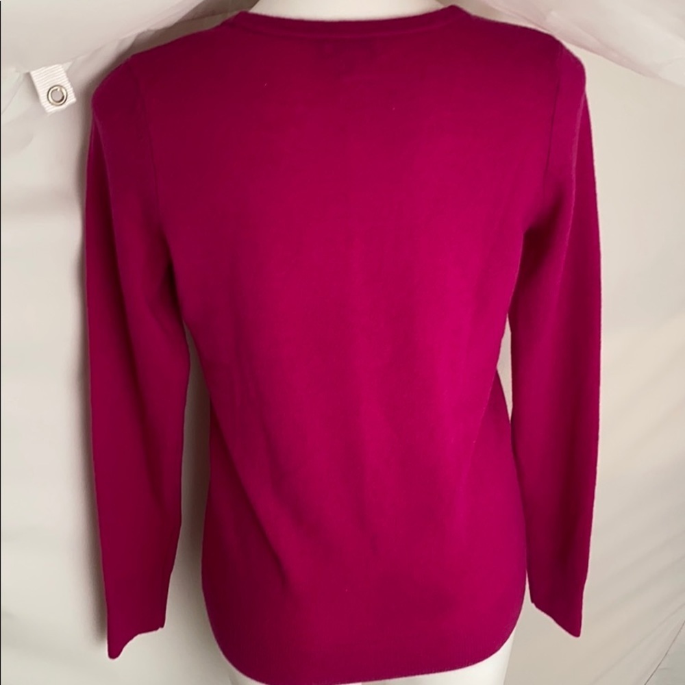 Vineyard Vines magenta v-neck sweater M - Picture 4 of 10